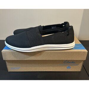 NIB Clarks Breeze Vibe Loafer Women's Black Slip-On Comfort  Size 9.5